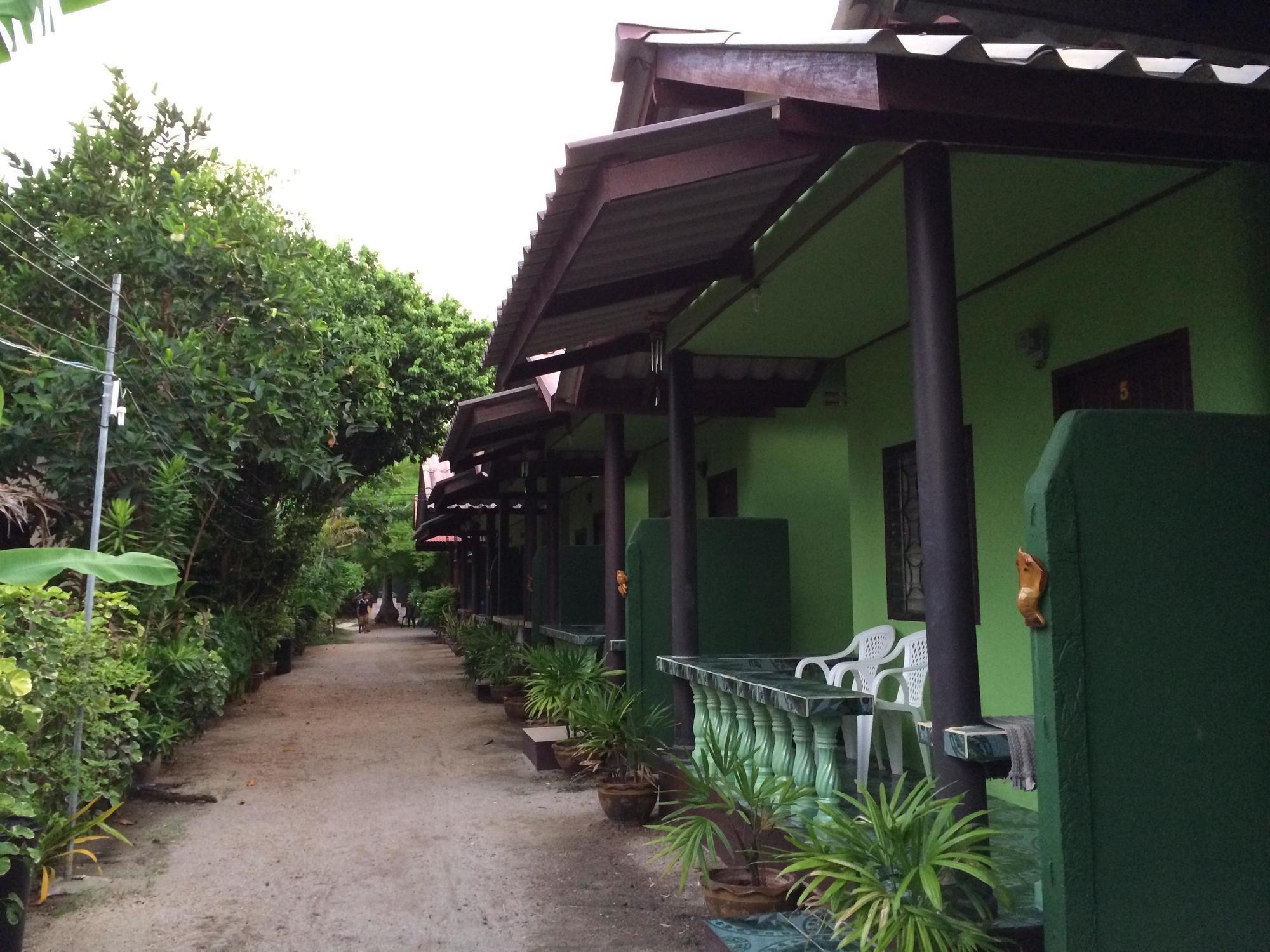 Abc Bungalow Baan Tai Exterior photo